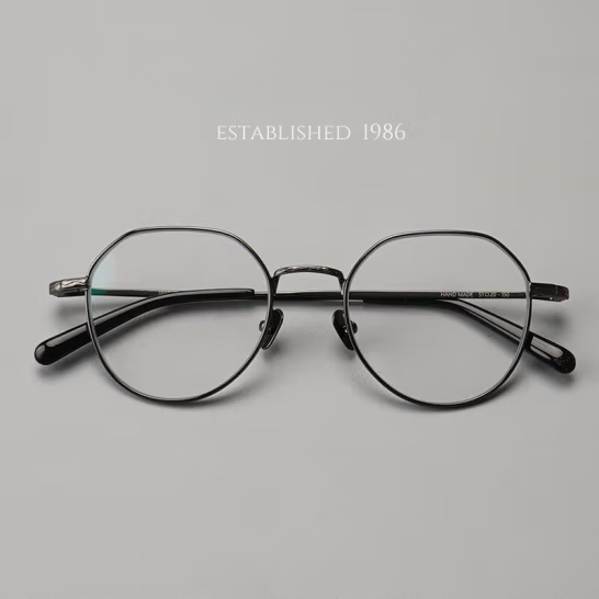 Myopia glasses frame polygonal round frame ultra-light pure titanium men's and women's fashionable classic versatile literary gold-rimmed glasses frame