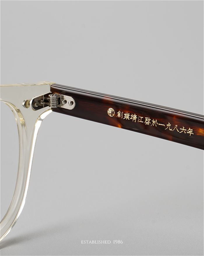 Japanese Handmade T504 Series Myopia Glasses Frame, Retro Design, Imported Plate